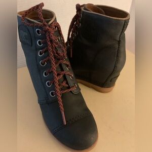 Sorel women black leather canvas Platform waterproof PDX wedge boots size 10